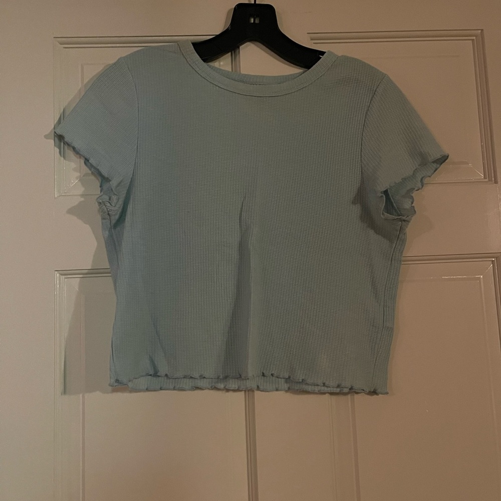 topshop baby blue scalloped waffle cut crop top- size 6